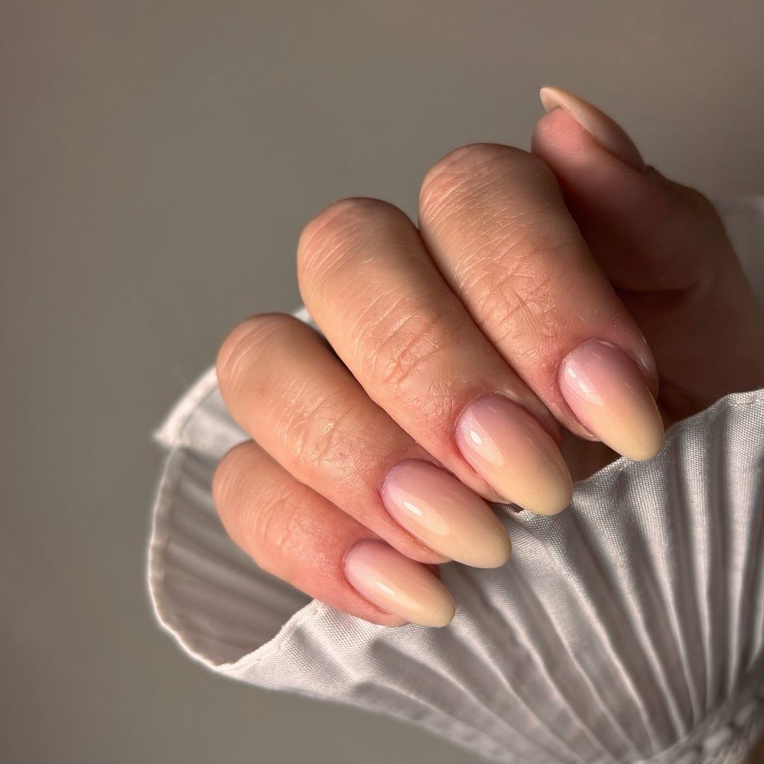 Ombre nails with O.P.I color “Buttafly”