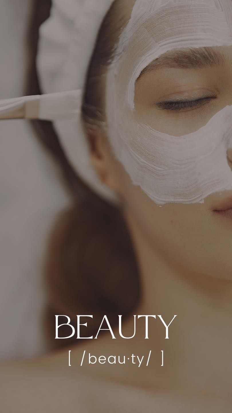 ✨ Microneedling – tajna blistave i pomlađene kože! ✨

Microneedling stimulira prirodnu proizvodnju kolagena i obnavlja kožu iznutra. Ovaj tretman:

✔ Smanjuje bore i fine linije
✔ Ublažava ožiljke od akni
✔ Pomaže ujednačavanju tena i hiperpigmentacija
✔ Poboljšava teksturu kože i smanjuje pore
✔ Potiče regeneraciju i hidrataciju

Rezultat? Svježija, zaglađenija i zdravija koža! Rezerviraj svoj termin i probudi novi sjaj svog lica!