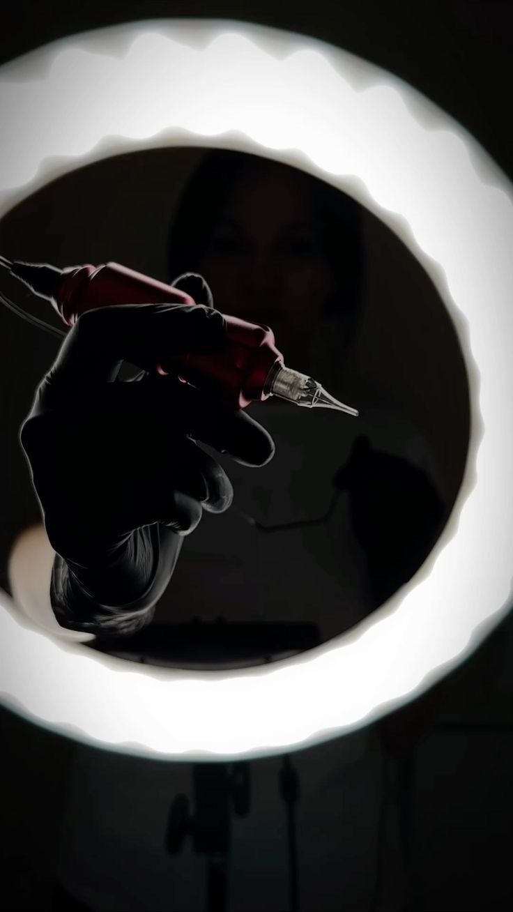 Isprobajte tretman koji stvara mekan, 𝐬𝐣𝐞𝐧č𝐚𝐧𝐢 𝐞𝐟𝐞𝐤𝐭 – kao savršeno nanesena olovka, ali bez svakodnevnog iscrtavanja!
Dolaskom jesenskih dana, sve više naših klijentica odlučuje se upravo za ovu tehniku iscrtavanja, koja je idealno rješenje za sve koji žele dugotrajno definiran, a prirodan izgled obrva.

✓𝐩𝐫𝐚𝐤𝐭𝐢č𝐧𝐨𝐬𝐭 ✓𝐩𝐫𝐞𝐜𝐢𝐳𝐧𝐨𝐬𝐭 ✓𝐬𝐢𝐦𝐞𝐭𝐫𝐢𝐣𝐚 ✓𝐝𝐞𝐟𝐢𝐧𝐢𝐫𝐚𝐧𝐨𝐬𝐭 ✓𝐩𝐨𝐬𝐭𝐨𝐣𝐚𝐧𝐨𝐬𝐭